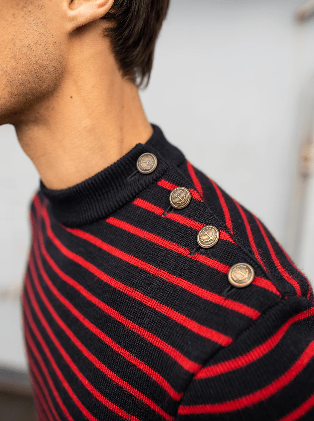 Pull marin rayé « Compas » - Image 6